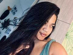 ChanneleCollins - female with brown hair webcam at xLoveCam