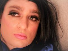 ChantalCross-hot - female with black hair webcam at xLoveCam