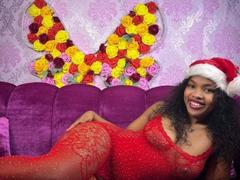 Charai - female with black hair webcam at xLoveCam