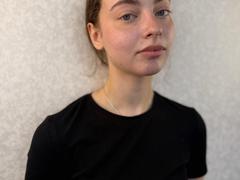 CharisseChiapetto - female webcam at xLoveCam