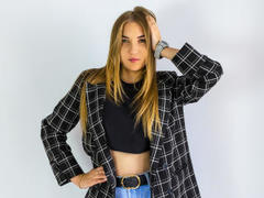 CharleneTurner - female with red hair webcam at LiveJasmin