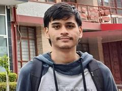 CharlieeCock from xLoveCam