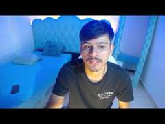 CharlieeCock - male webcam at xLoveCam