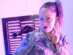 CharloteEzra - female webcam at xLoveCam