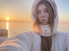 Lalililna - female with  big tits webcam at xLoveCam