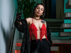 CharlotteJolie - female with black hair and  big tits webcam at LiveJasmin