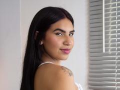 CharlotteRuss - female with brown hair webcam at LiveJasmin