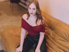 CharmerGirl-hot - blond female webcam at xLoveCam