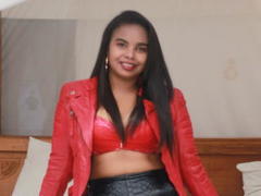 Charnelles - female webcam at xLoveCam