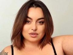 ChaudePourxToi - female with brown hair and  small tits webcam at xLoveCam