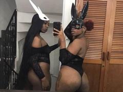 ChaynaAndCandy - female webcam at xLoveCam