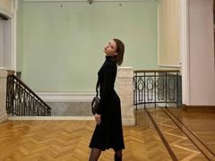 CheliaFloerke - female with brown hair webcam at xLoveCam