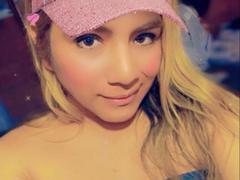 ChelseaForTranny from xLoveCam