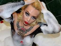 ChelseaOwens - female with black hair webcam at LiveJasmin