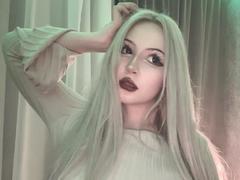ChelsieDubicki - female webcam at xLoveCam