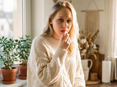 MarvelPudlinski - blond female with  big tits webcam at xLoveCam