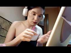 CherWinger - female webcam at xLoveCam