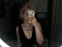 ChereServais - blond female with  big tits webcam at xLoveCam