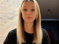 CherelleBettle from xLoveCam