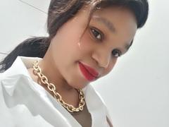 CherrryOnTop from xLoveCam