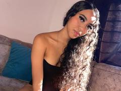 CherryCandyHot - female with black hair webcam at xLoveCam