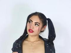 CherryMora - female webcam at xLoveCam