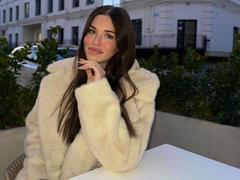 CherryMuse-hot - female with brown hair webcam at xLoveCam