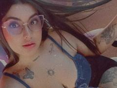 CherrySpicy - female webcam at xLoveCam
