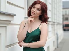 Cherrykisses from xLoveCam