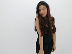 CheryDesire - female with red hair and  big tits webcam at xLoveCam