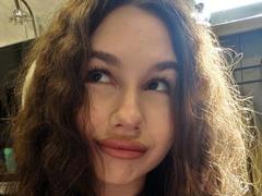 CheryLessly from xLoveCam