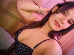 CheryllVirtual from xLoveCam