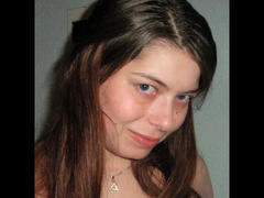 Chiara177-hot - female with brown hair webcam at xLoveCam