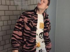 ChillOutt - couple webcam at xLoveCam