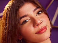 ChloeVertinely - female with brown hair and  big tits webcam at xLoveCam