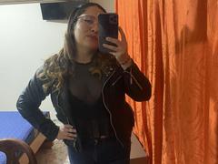 ChloeDlunet - female webcam at xLoveCam