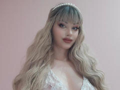 SweetSexyChloe - blond female webcam at ImLive