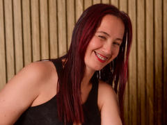 ChloeZenit - female with red hair webcam at xLoveCam