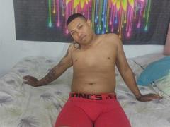 ChocoRamoHot - male webcam at xLoveCam