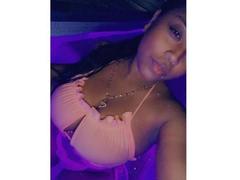 ChocolateTits - female with black hair webcam at xLoveCam