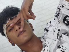 ChrisMartinez - male webcam at xLoveCam