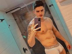 ChristianValenciano - male webcam at xLoveCam