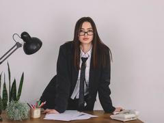 ChristinaTrevers - female with brown hair webcam at LiveJasmin