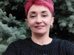 ChristinaRainforce - female with  big tits webcam at xLoveCam