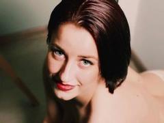 ChristenLiviX from xLoveCam