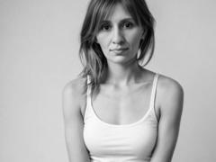 ChristyBrooks - female with brown hair webcam at xLoveCam