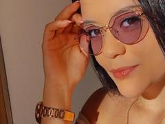 LucianaSimonz - female with black hair and  big tits webcam at LiveJasmin