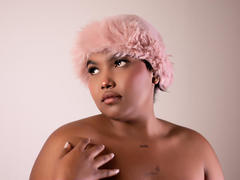 ChrystalFiore - female with black hair and  big tits webcam at xLoveCam