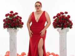 ChubbyLeahPearl - female with red hair and  big tits webcam at xLoveCam