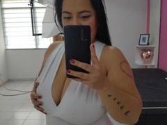 ChubbyThickMilf - female with brown hair webcam at xLoveCam